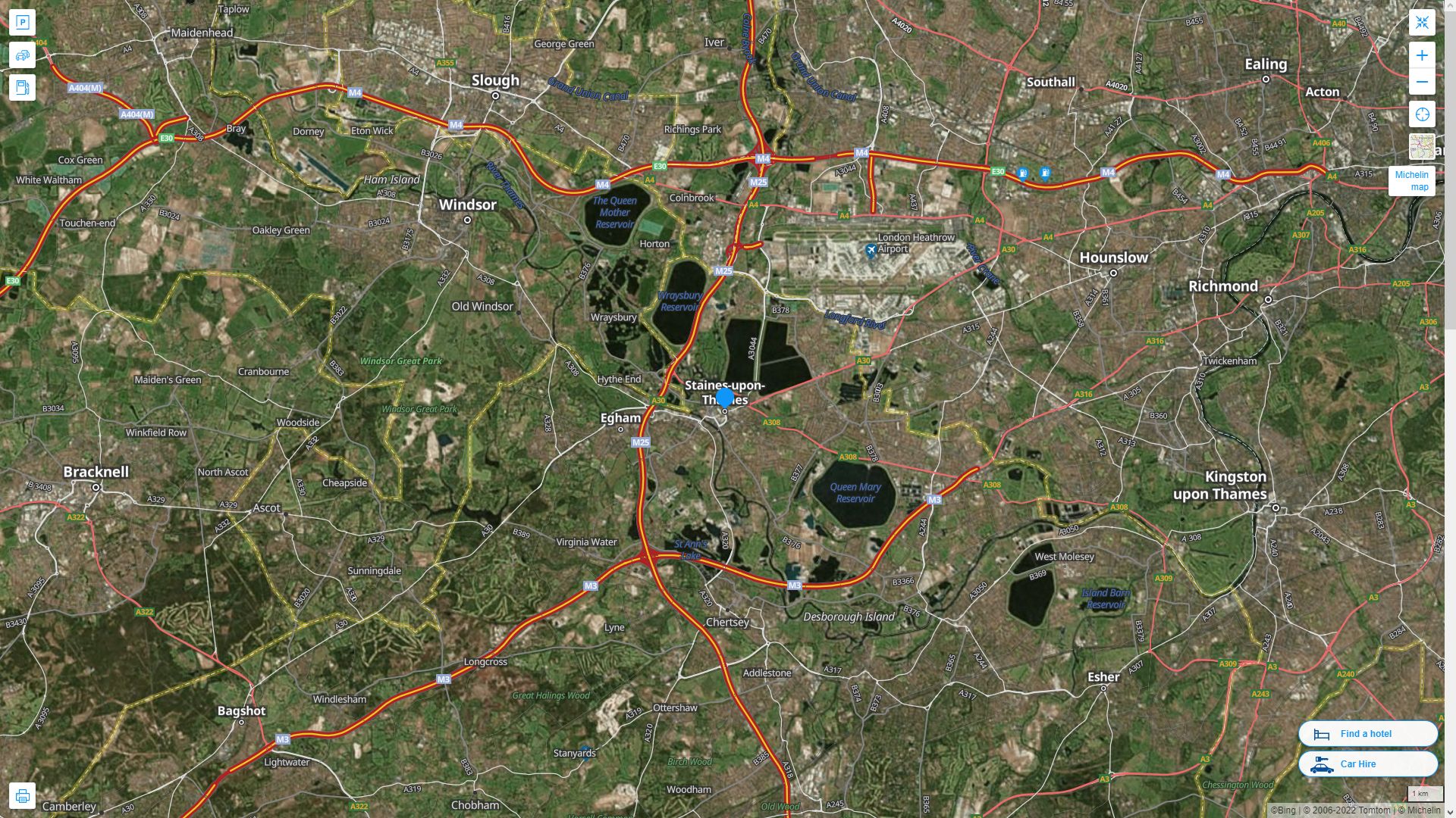 Staines Royaume Uni Autoroute et carte routiere avec vue satellite